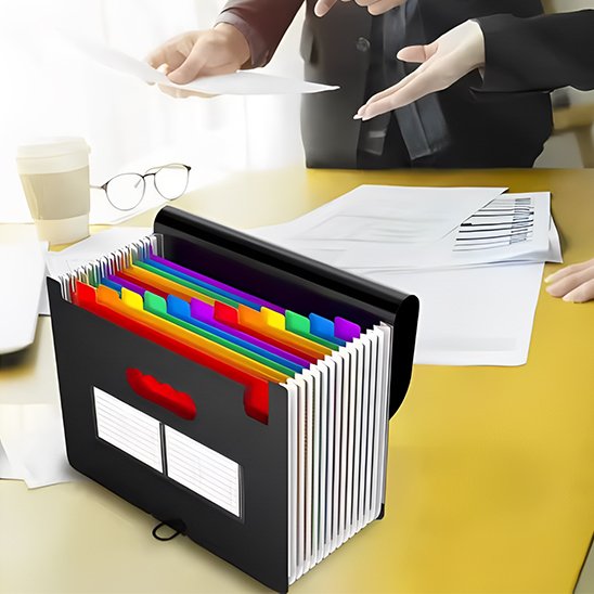 Range document fermeture sur le dessus